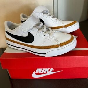 Nike Court Legacy, size 11c
